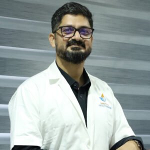 Dr. Lokesh Thakkar - Senior Orthopaedic Surgeon at Shraddha Aarogya Mandir Hospital