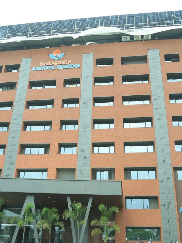 shraddha aarogya mandir front